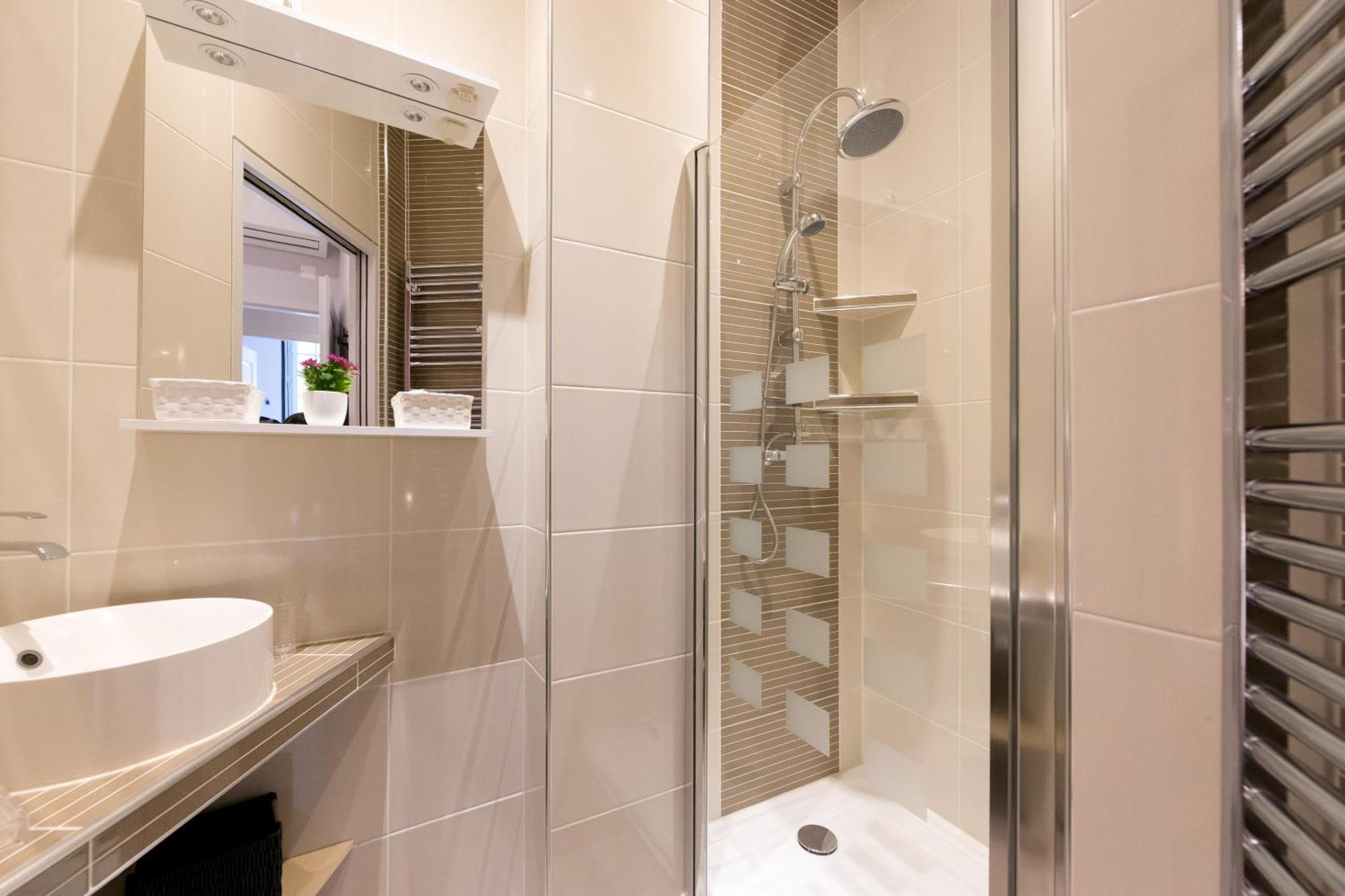 Residence Beaune Sweet Home, 4 Appartements D'Exception Avec Parking Inclus Ruang foto