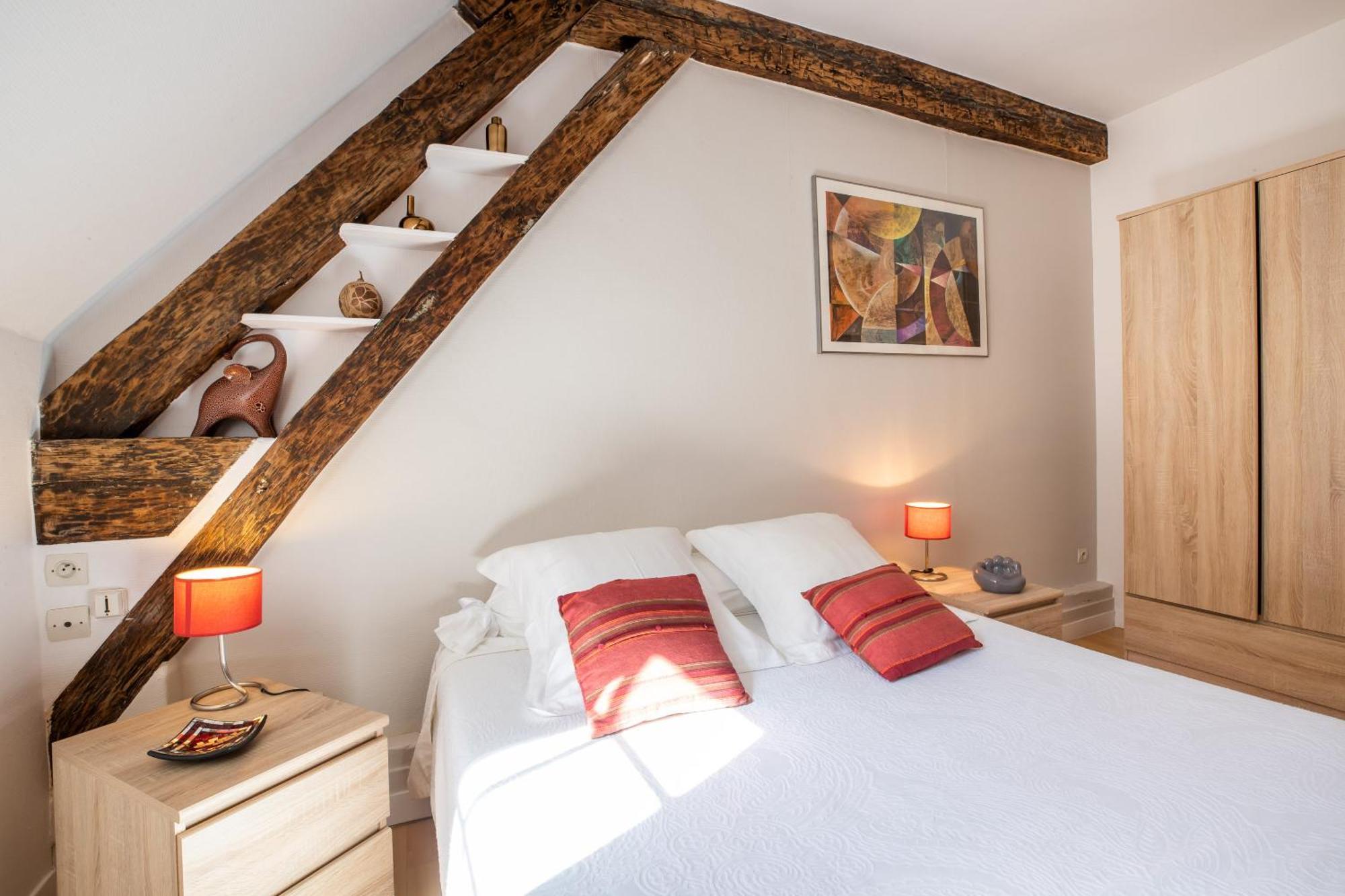 Residence Beaune Sweet Home, 4 Appartements D'Exception Avec Parking Inclus Ruang foto