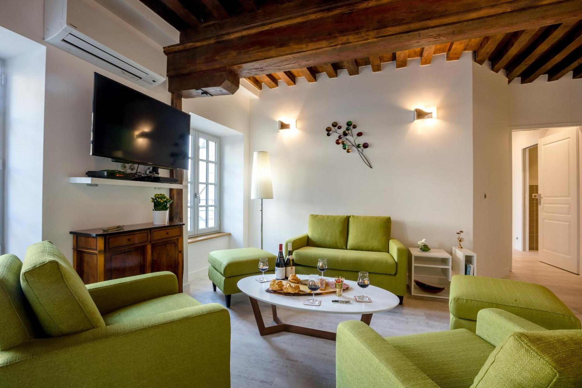 Residence Beaune Sweet Home, 4 Appartements D'Exception Avec Parking Inclus Ruang foto